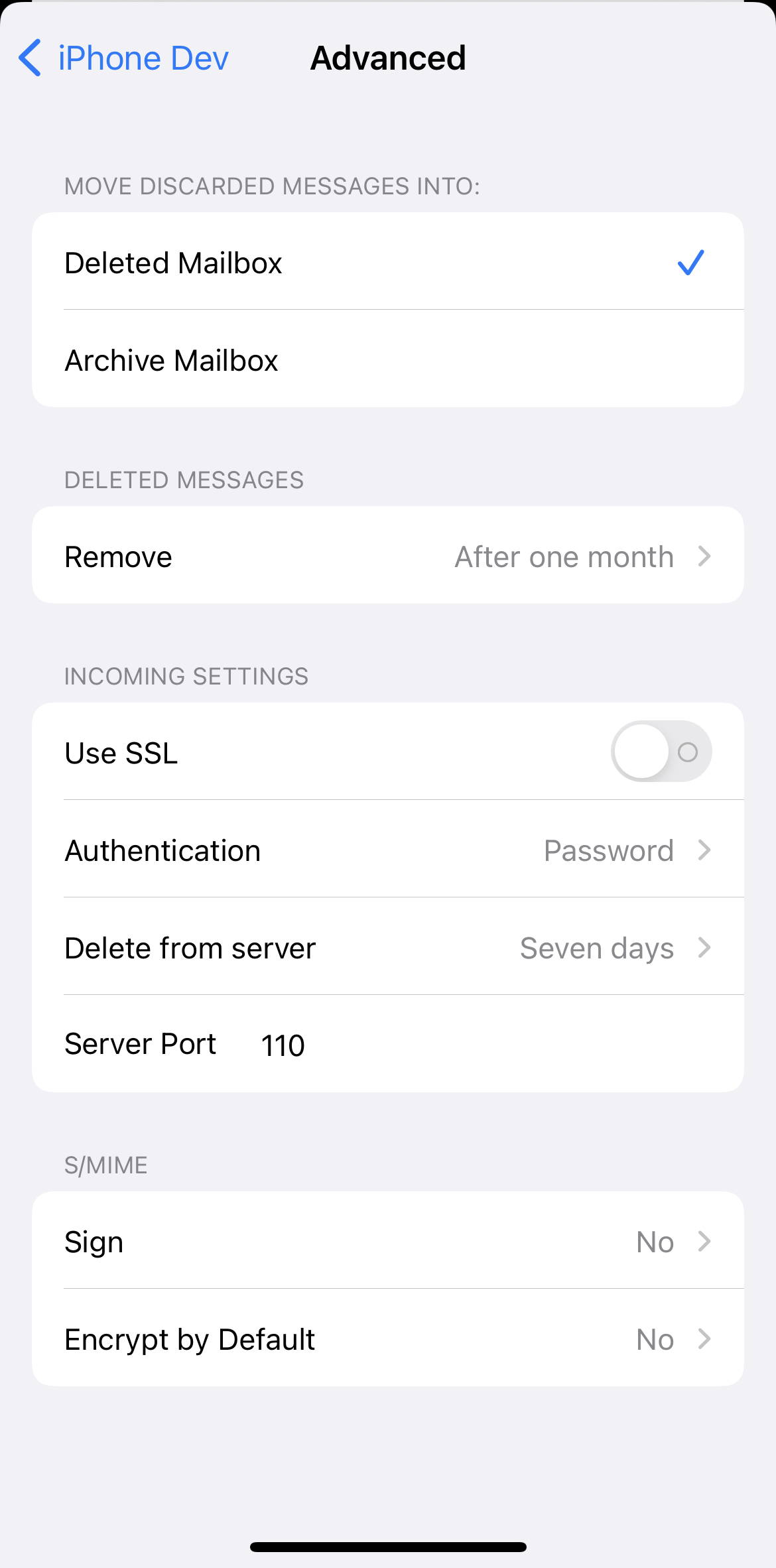 Screenshot displaying POP3 settings for iPhone Screenshot - iPhone